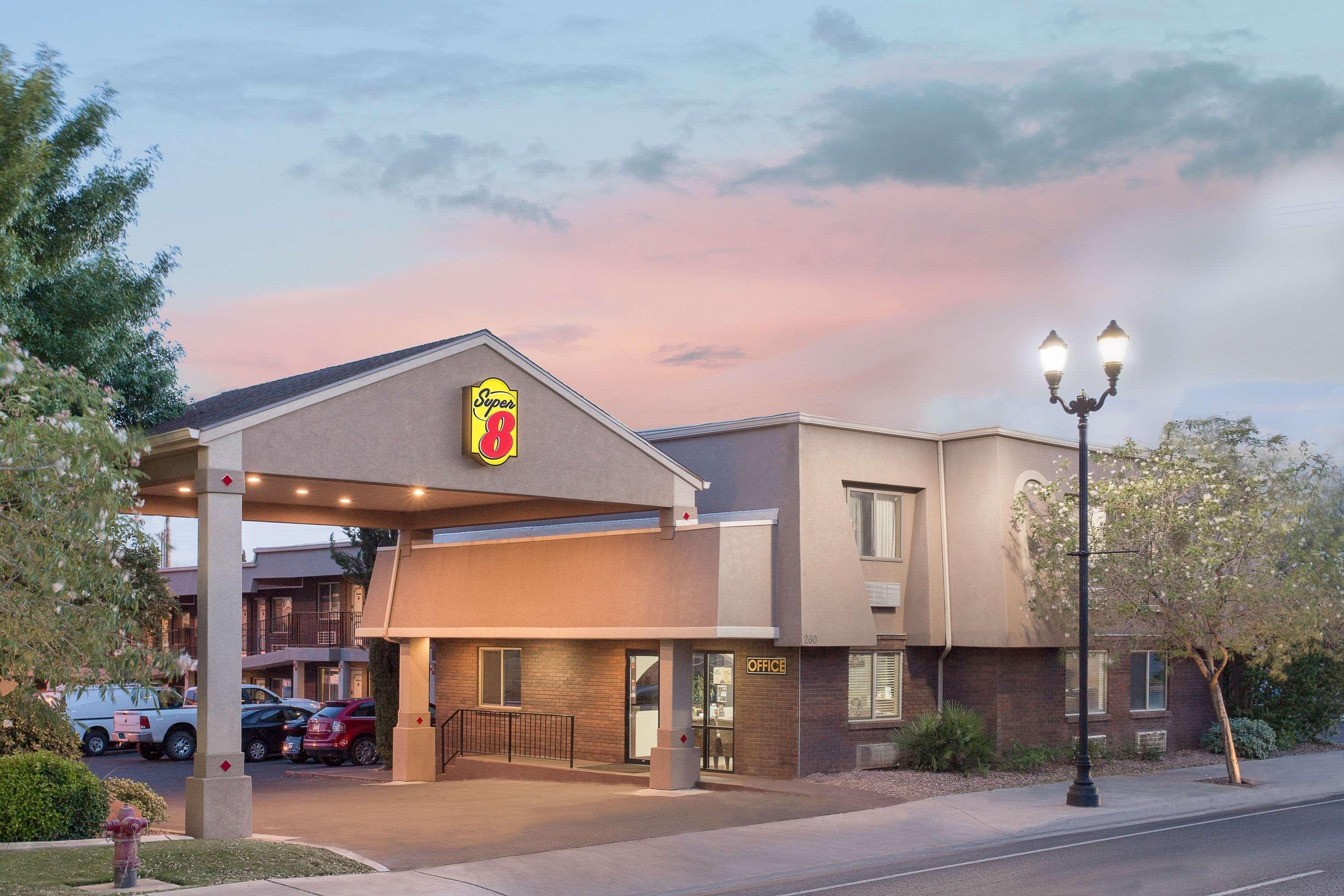 ซูเปอร์ 8 บาย วินด์แฮม เซนต์จอร์จ ยูทาห์ Motel เซนต์ จอร์จ ภายนอก รูปภาพ