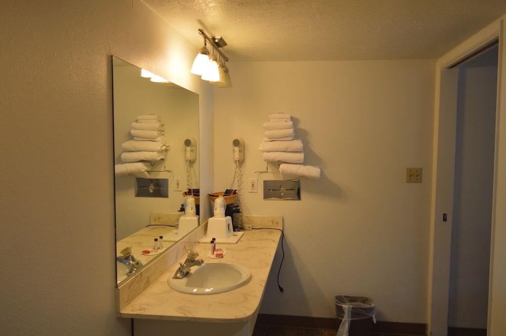 ซูเปอร์ 8 บาย วินด์แฮม เซนต์จอร์จ ยูทาห์ Motel เซนต์ จอร์จ ภายนอก รูปภาพ